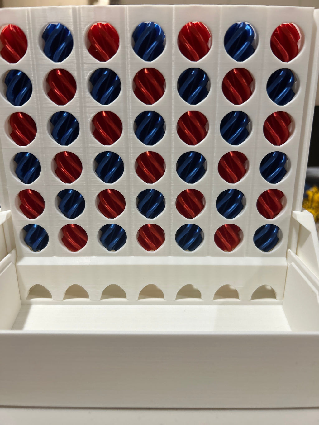 Self- Sorting 4 in a row Game